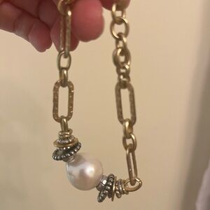 Elegant Gold and Silver Pearl Bracelet